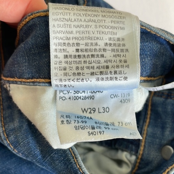 Levi’s Shaping Skinny Sz 29 - Picture 4 of 4